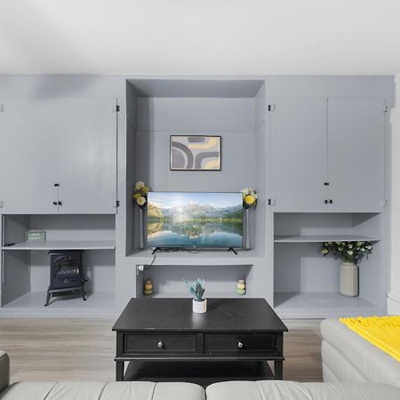 Pet Friendly Large Studio With Free Wi-Fi In Great Location! Orange Park Bagian luar foto